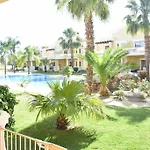 Sunny Modern, Luxurious T3, Close To Golf And Conceição