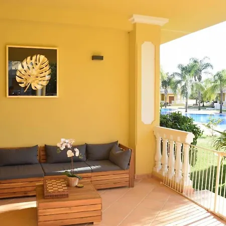 Sunny Modern, Luxurious T3, Close To Golf And Conceição