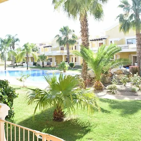 Sunny Modern, Luxurious T3, Close To Golf And Conceição