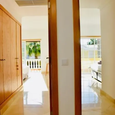 Sunny Modern, Luxurious T3, Close To Golf And Villa Conceição
